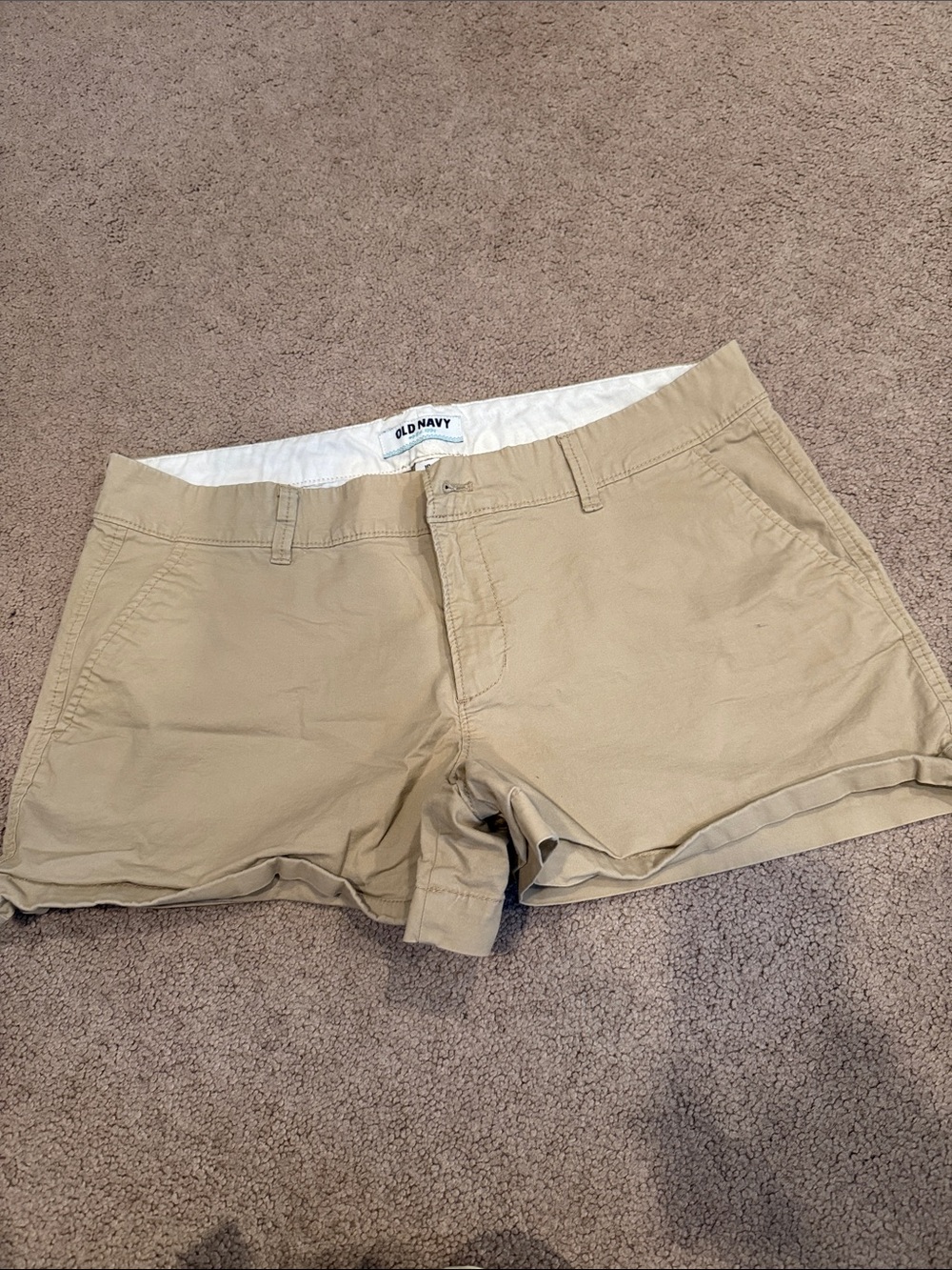 Old Navy Women's Khaki Chino Shorts - Tan